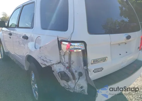 2011 Ford Escape Xlt from USA, damaged, VIN 1FMCU9DG6BKA28238